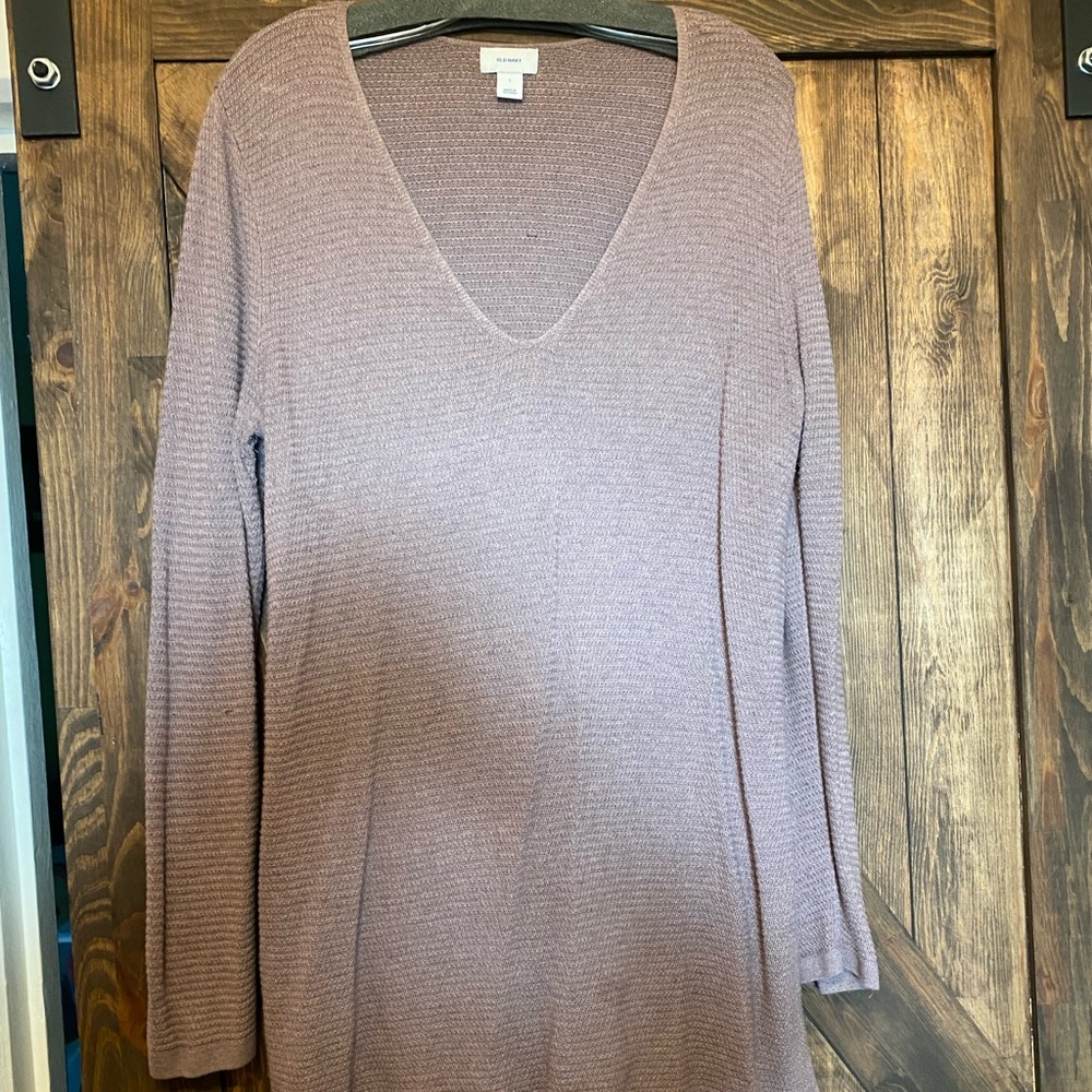 Old navy sweater